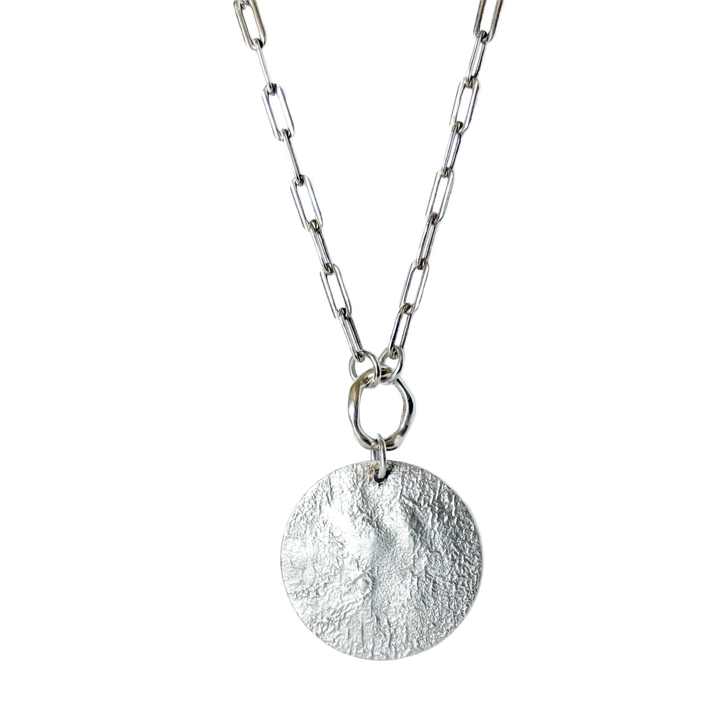 Reticulated Silver Necklace v-02